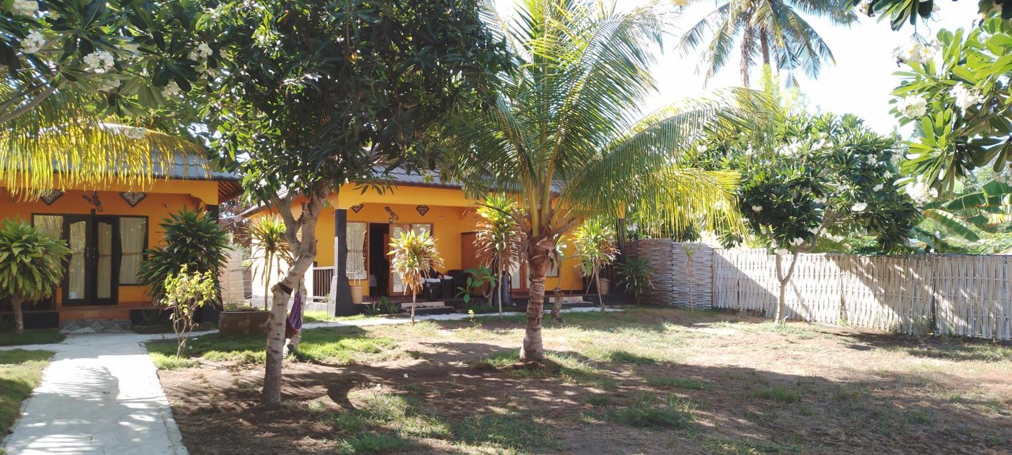 Pandan Bungalow Гили Еър Екстериор снимка